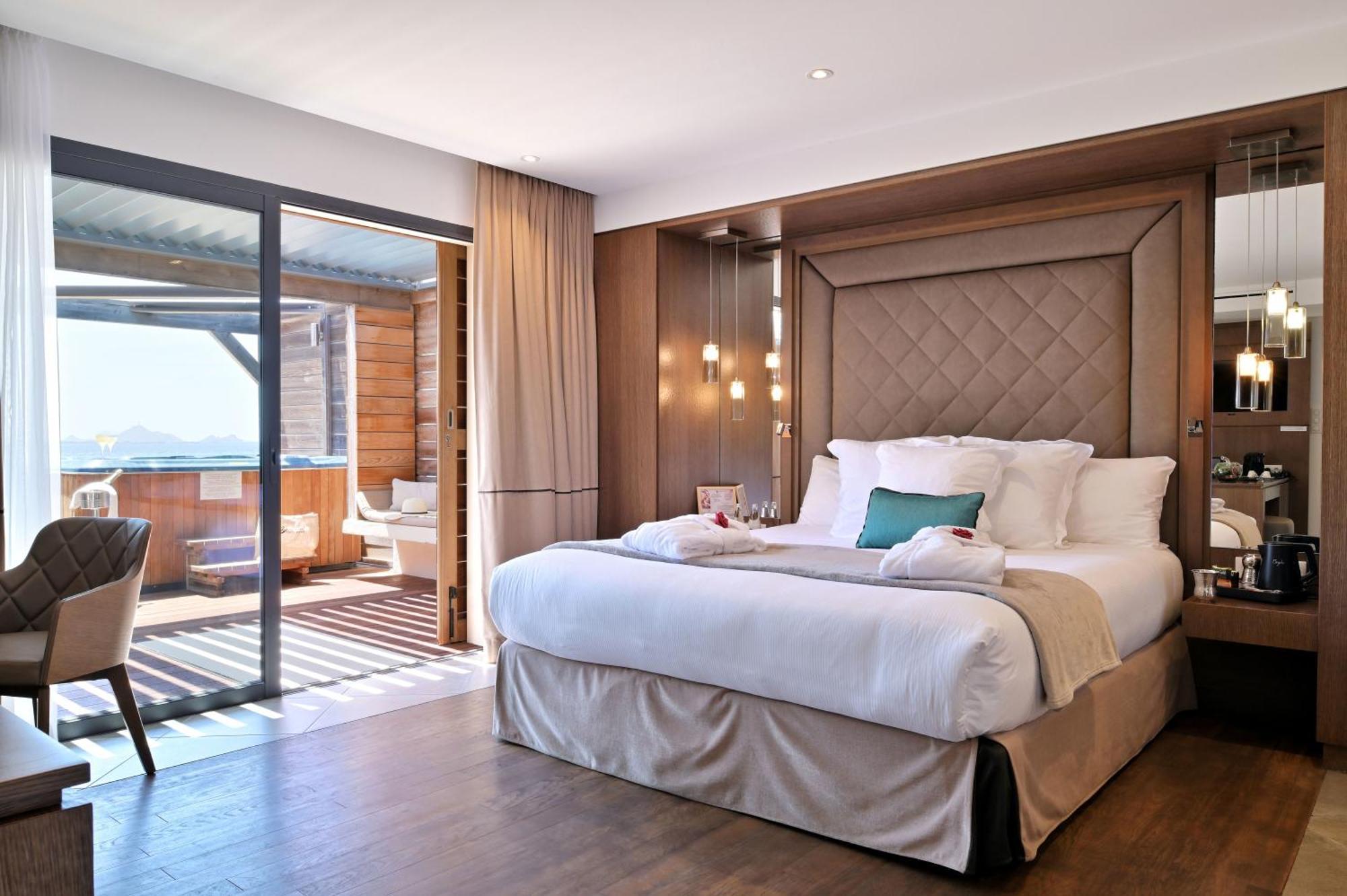 Hotel Le Week End Ajaccio  Dış mekan fotoğraf