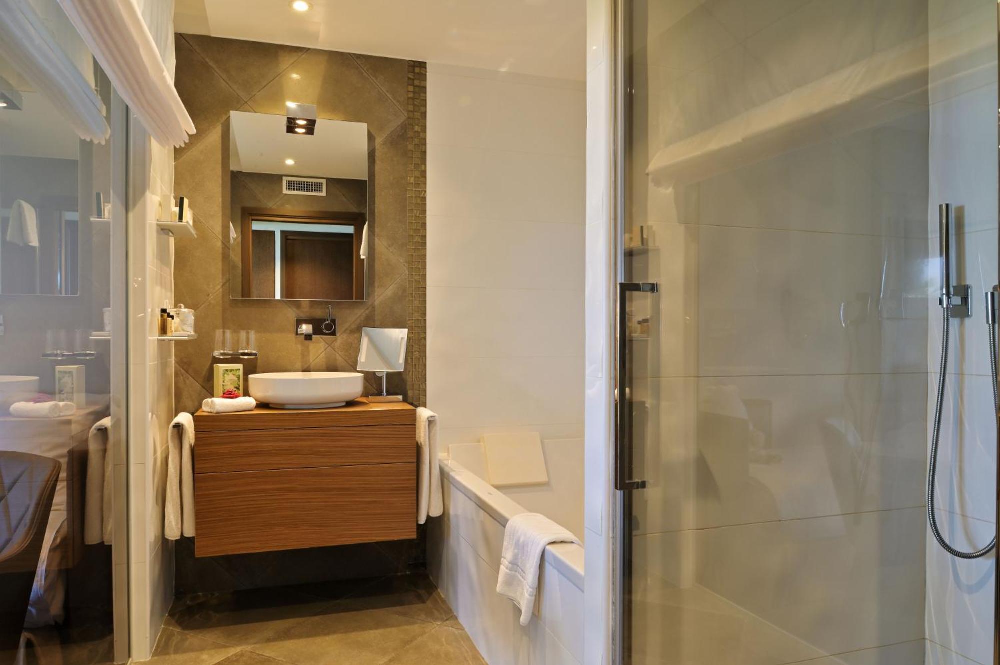 Hotel Le Week End Ajaccio  Dış mekan fotoğraf