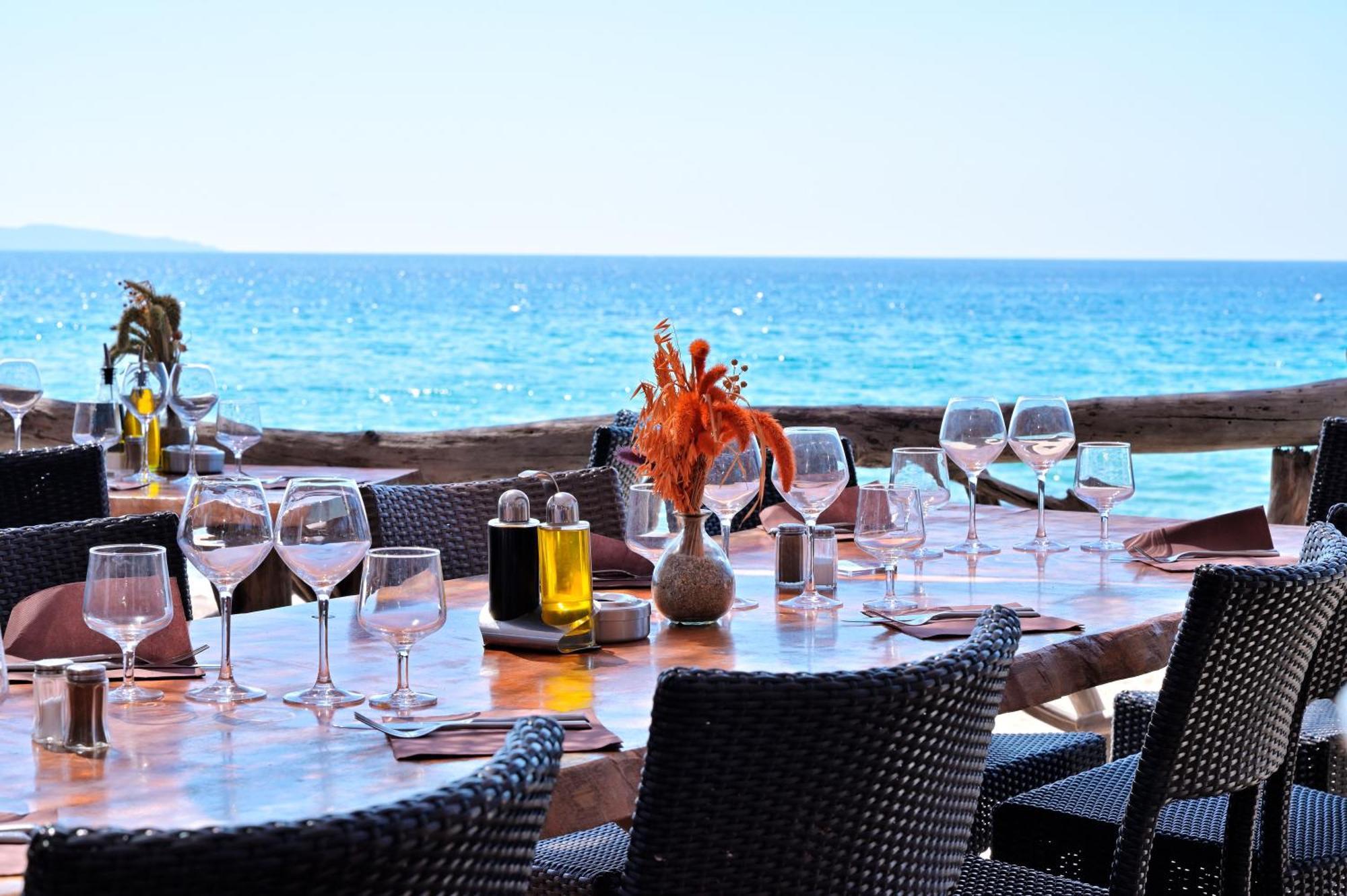 Hotel Le Week End Ajaccio  Dış mekan fotoğraf