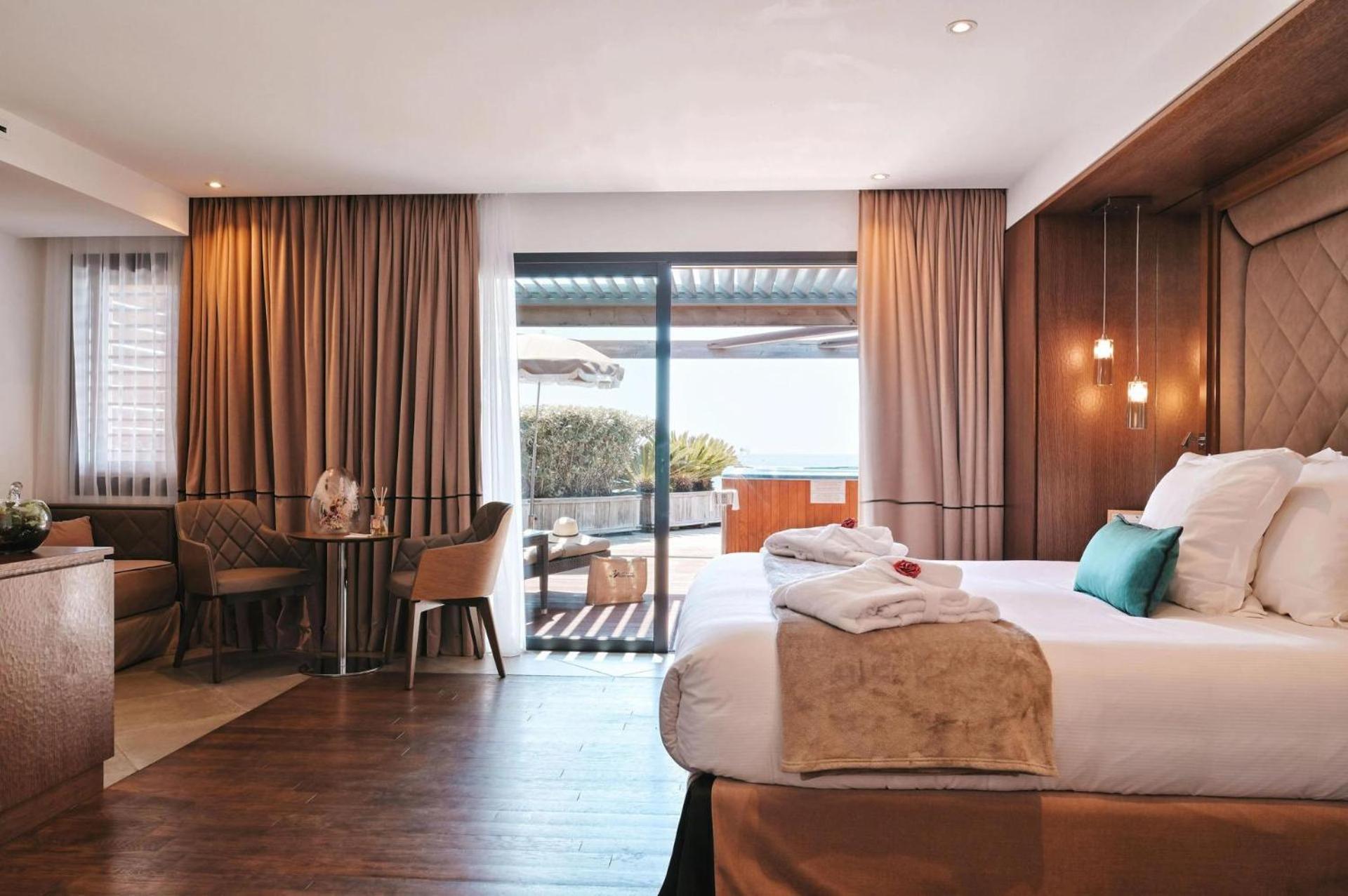 Hotel Le Week End Ajaccio  Dış mekan fotoğraf