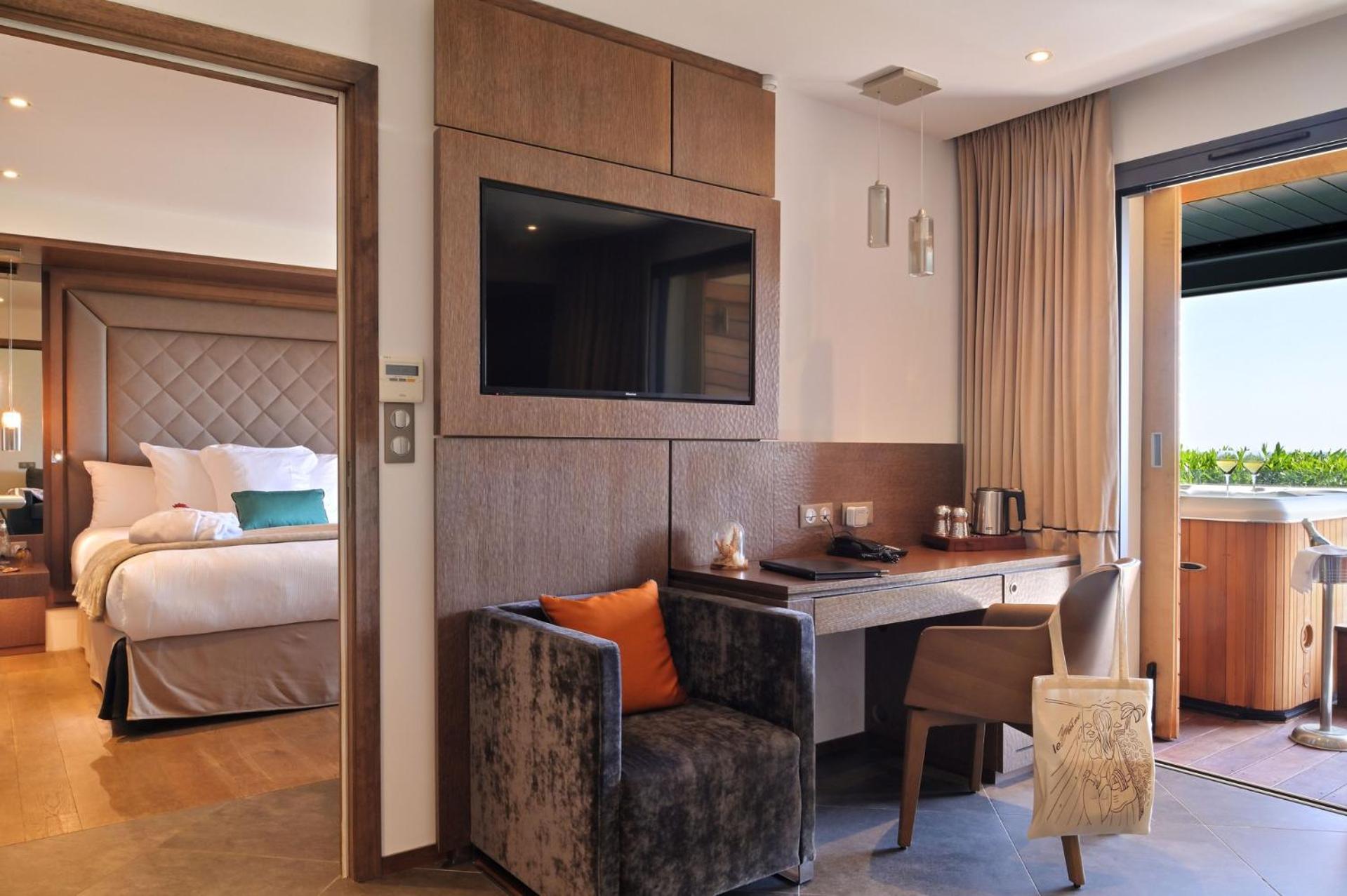 Hotel Le Week End Ajaccio  Dış mekan fotoğraf